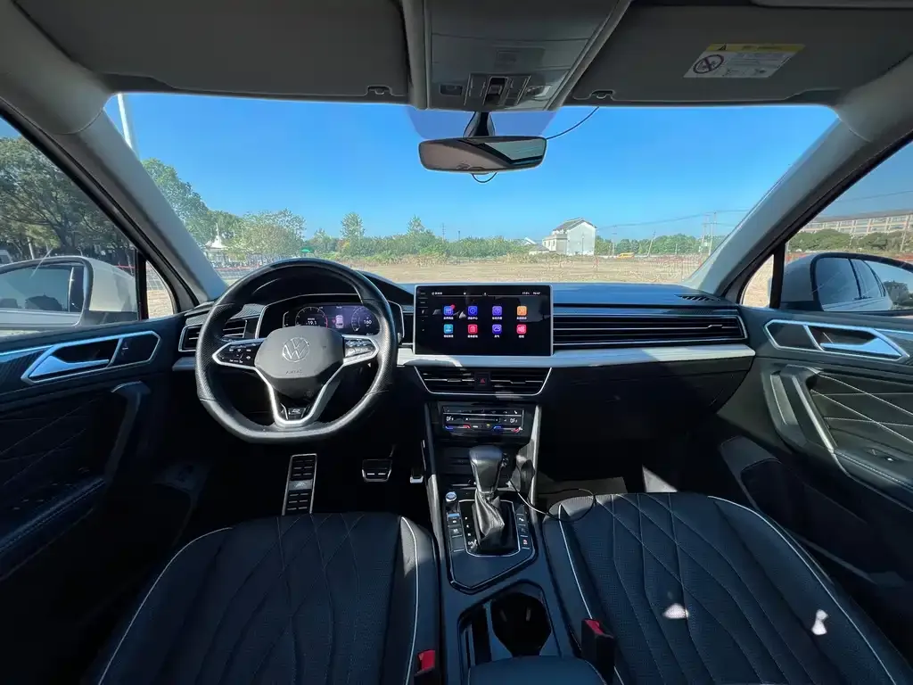 Volkswagen Tiguan L 2022 из CN, фото 6