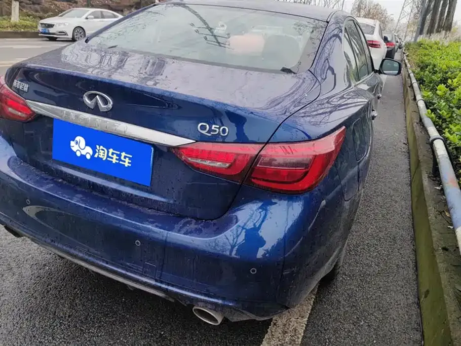 Infiniti Q50L 2023 из CN, фото 10