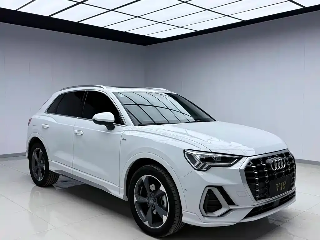 Audi Q3 2021 из CN, фото 3