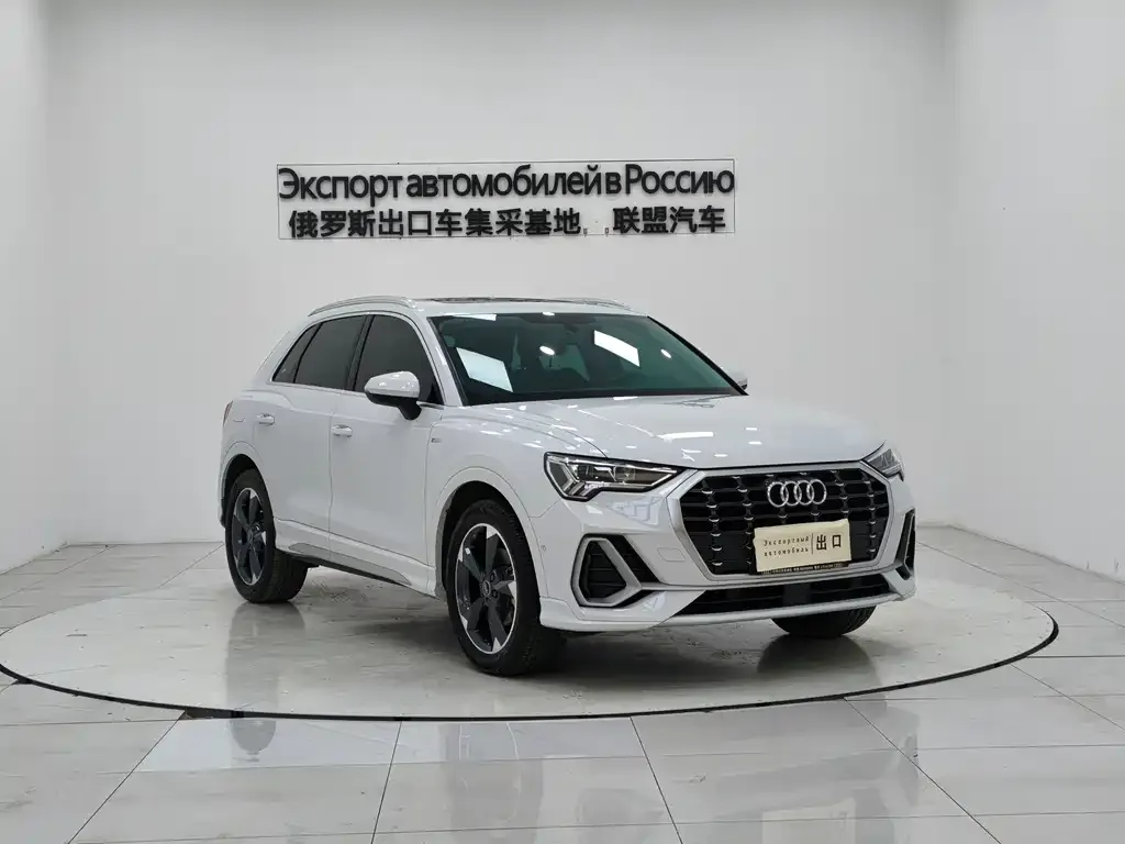 Audi Q3 2022 из CN, фото 1