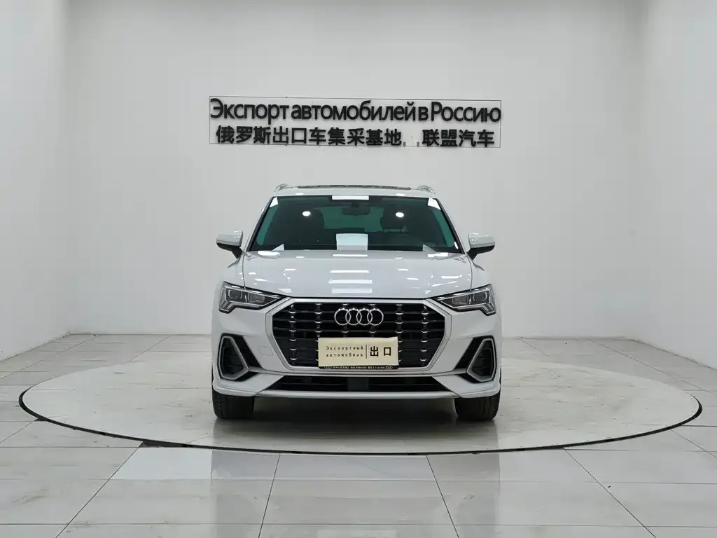 Audi Q3 2022 из CN, фото 2