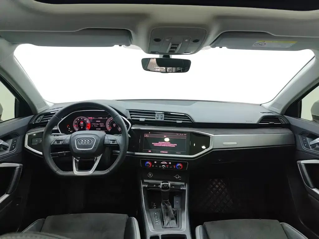 Audi Q3 2022 из CN, фото 8