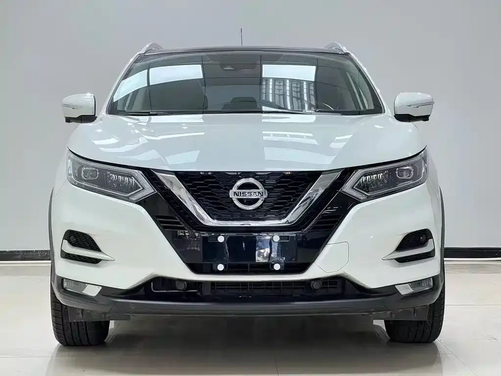 Nissan Qashqai — фото 2
