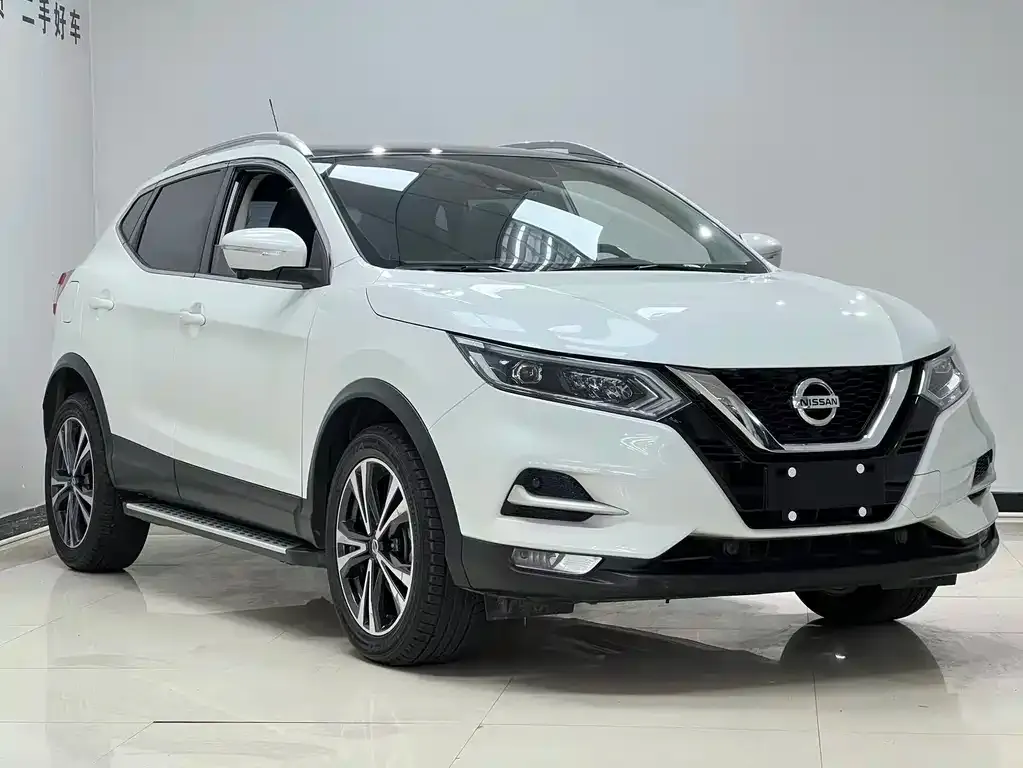 Nissan Qashqai — фото 3