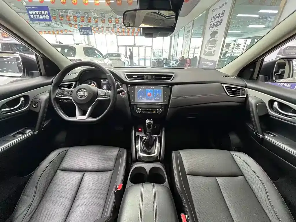 Nissan Qashqai — фото 9