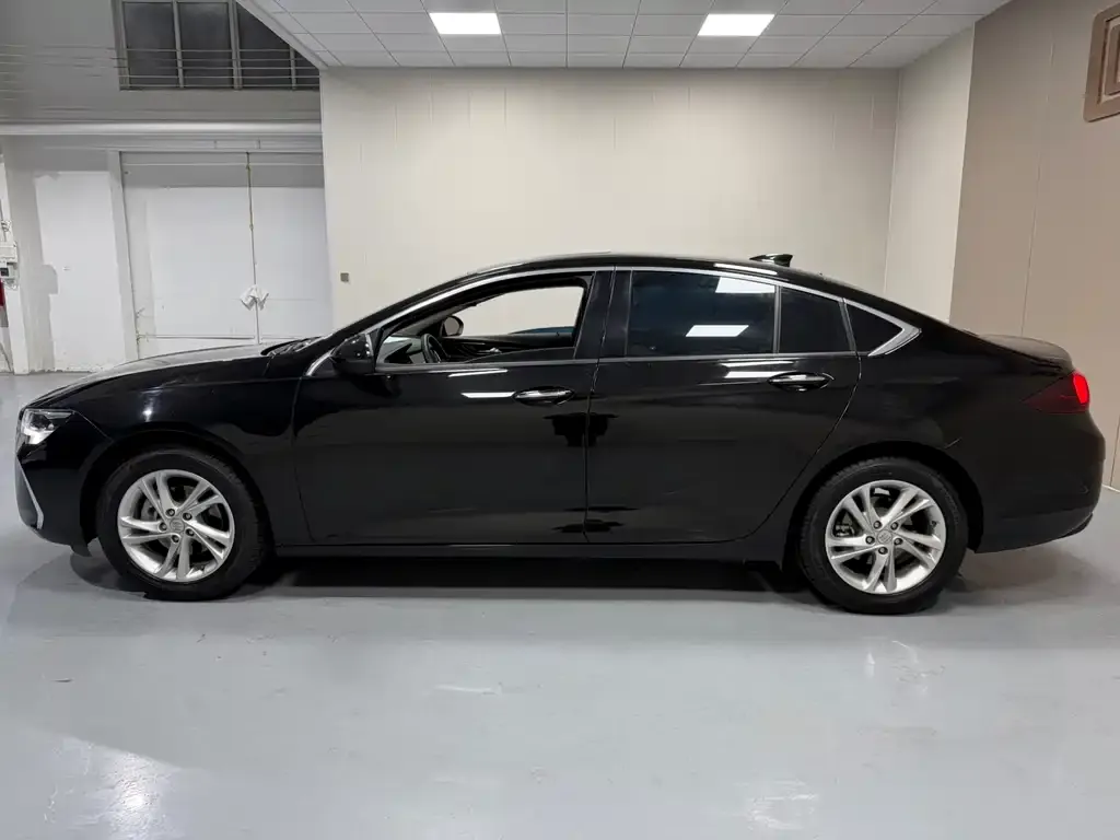Buick Regal — фото 3
