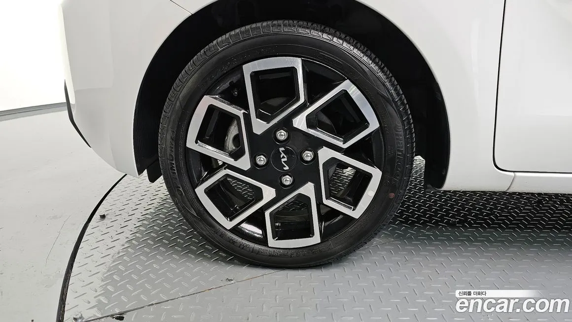 [object Object] RAY 2024 из KR, фото 5