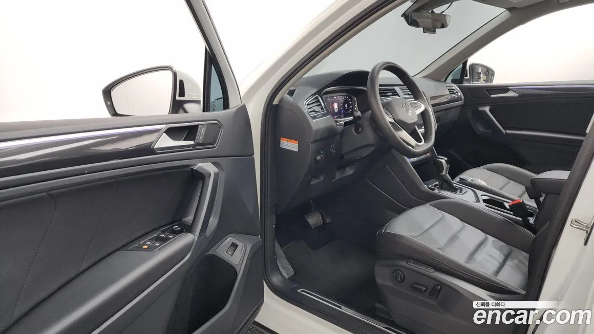 Volkswagen Tiguan 2024 из KR, фото 9