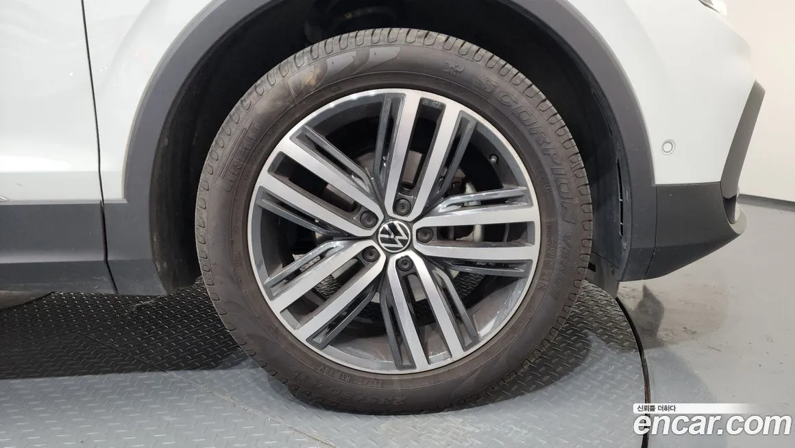 Volkswagen Tiguan 2024 из KR, фото 6