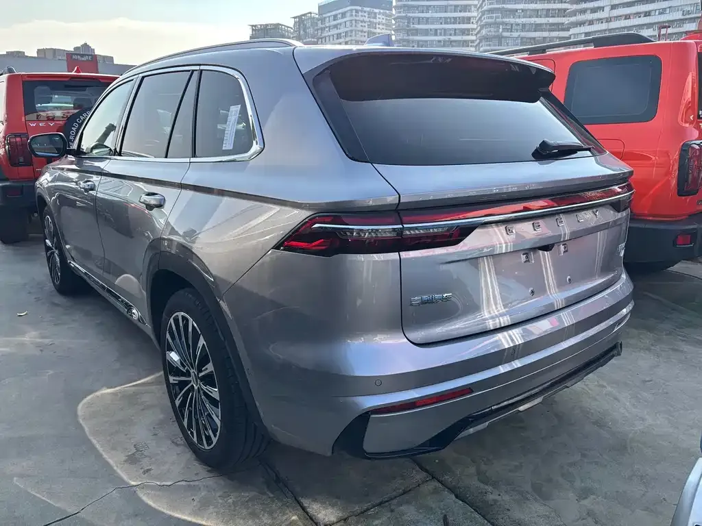 Geely Xingyue L — фото 8