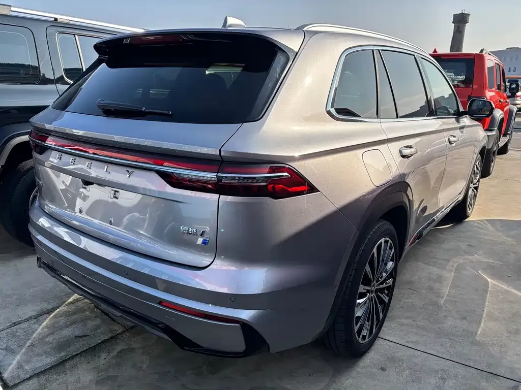 Geely Xingyue L — фото 2