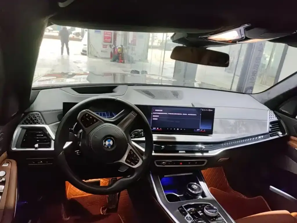BMW X7 2025 из CN, фото 8