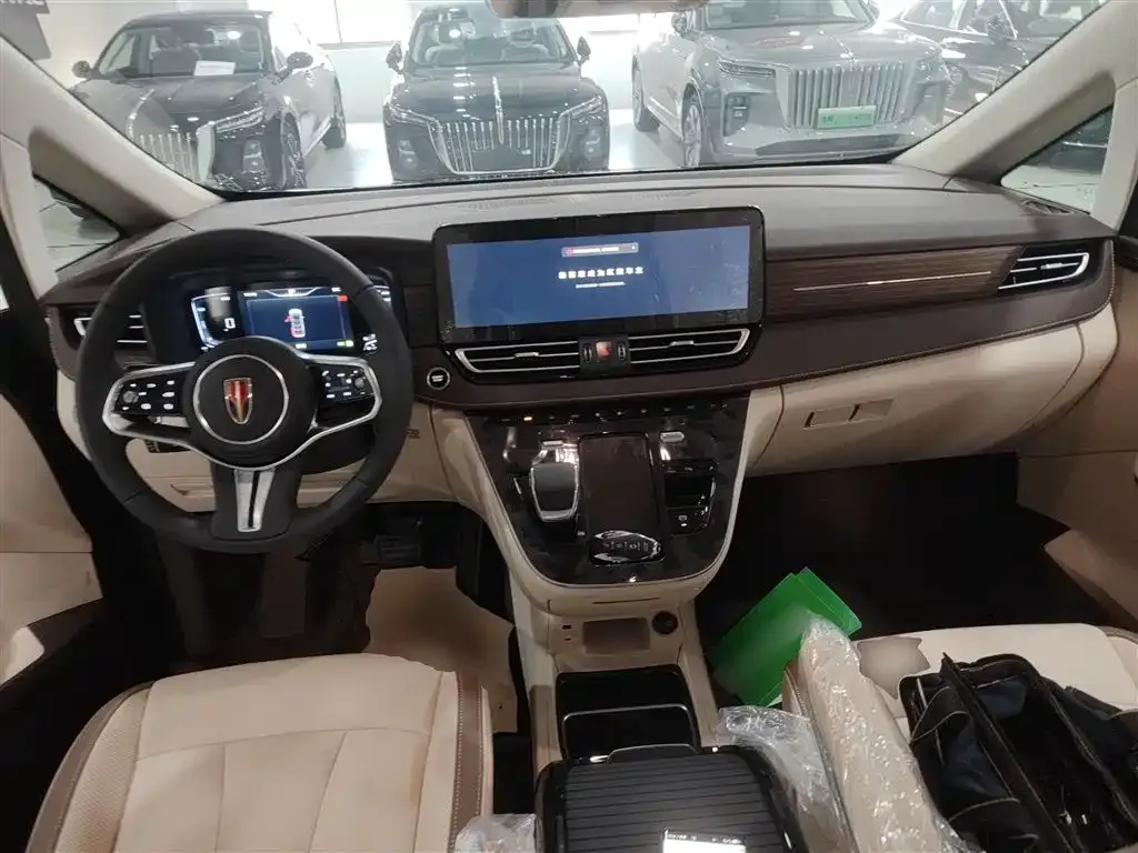 Hongqi HQ9 PHEV 2025 из CN, фото 9