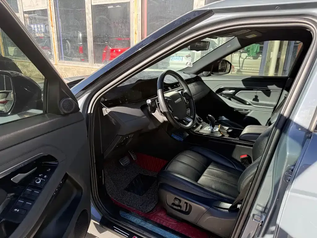Land Rover Evoque 2021 из CN, фото 4