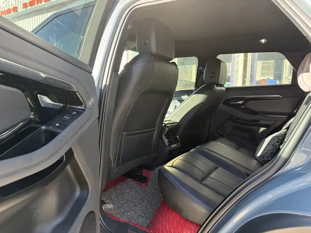 Land Rover Evoque 2021 из CN, фото 6