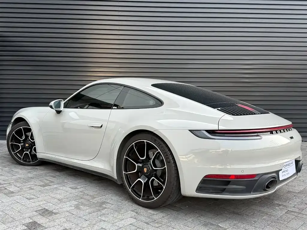 Porsche 911 — фото 4
