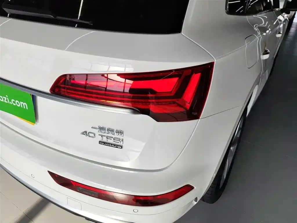 Audi Q5L 2023 из CN, фото 2