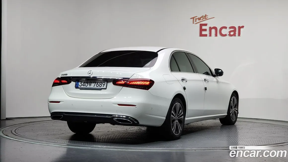 Mercedes-Benz E-Class 2021 из KR, фото 9