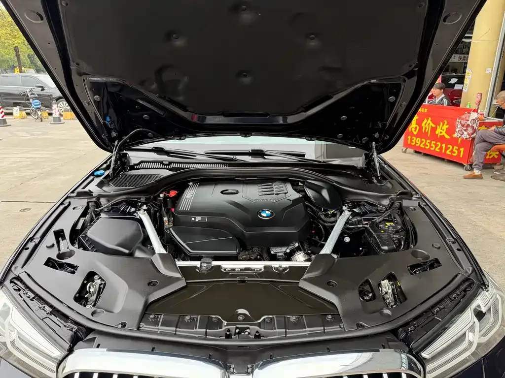 BMW 5 Series 2022 из CN, фото 5