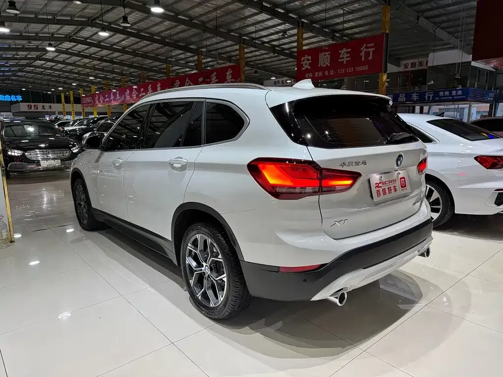 BMW X1 2021 из CN, фото 2