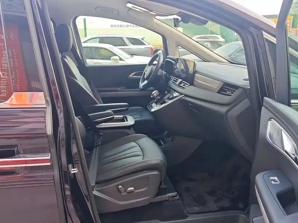 Hongqi HQ9 PHEV 2024 из CN, фото 7