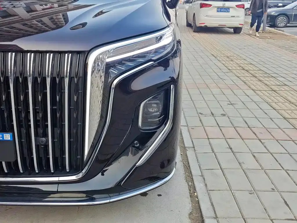 Hongqi HQ9 PHEV 2024 из CN, фото 4