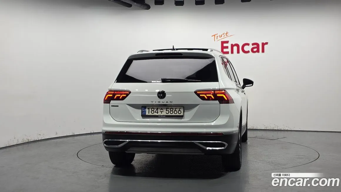 Volkswagen Tiguan 2023 из KR, фото 4