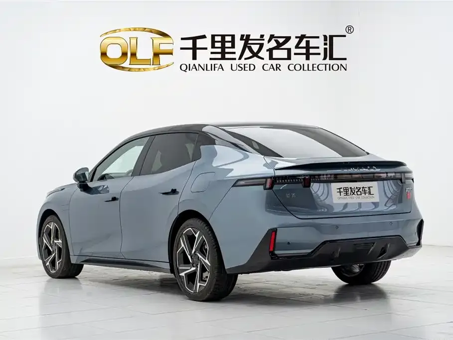 Lynk & Co 07 EM-P 2024 из CN, фото 4