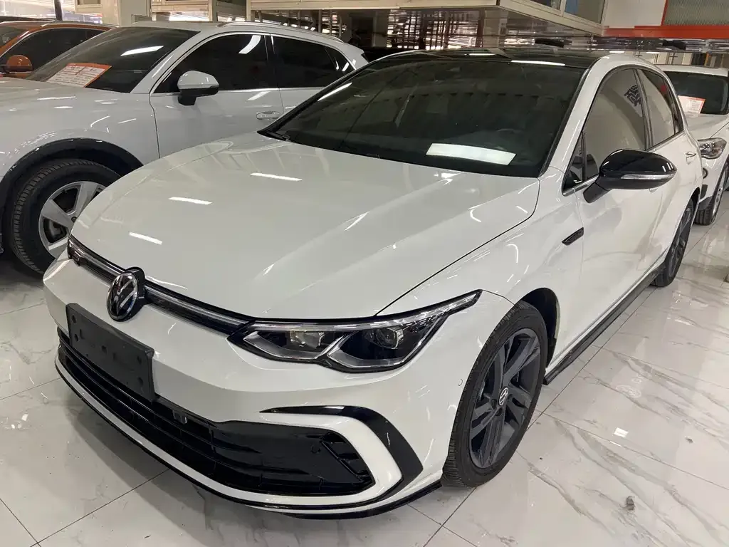 Volkswagen Golf 2021 из CN, фото 1