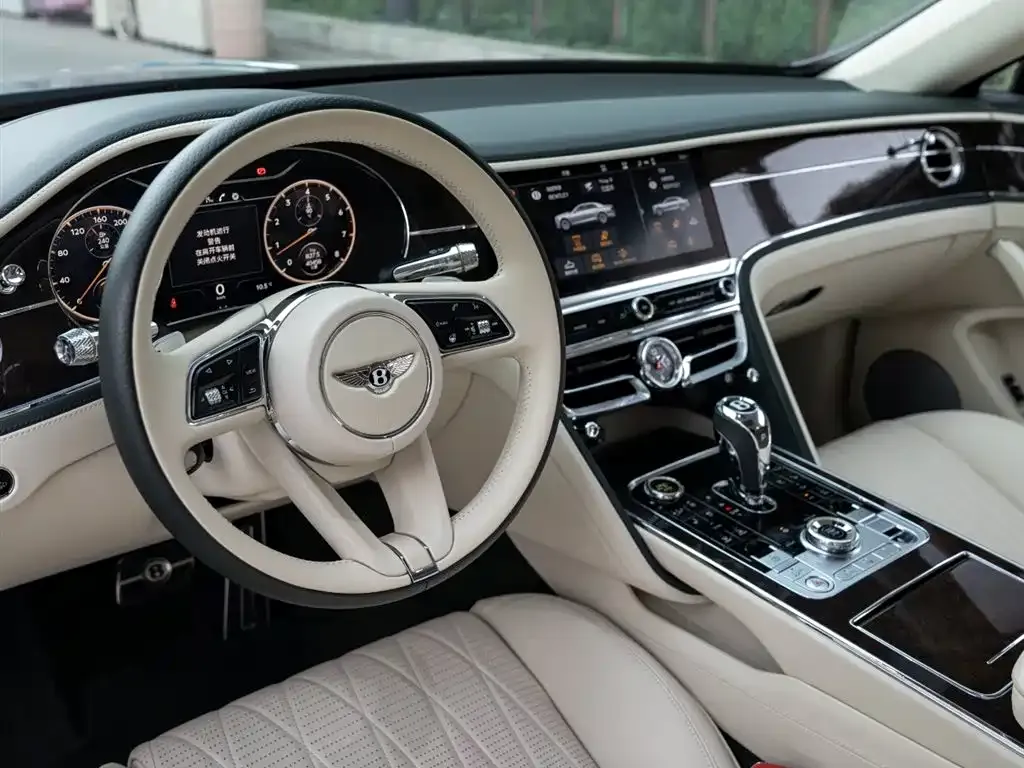 Bentley Flying Spur 2021 из CN, фото 4