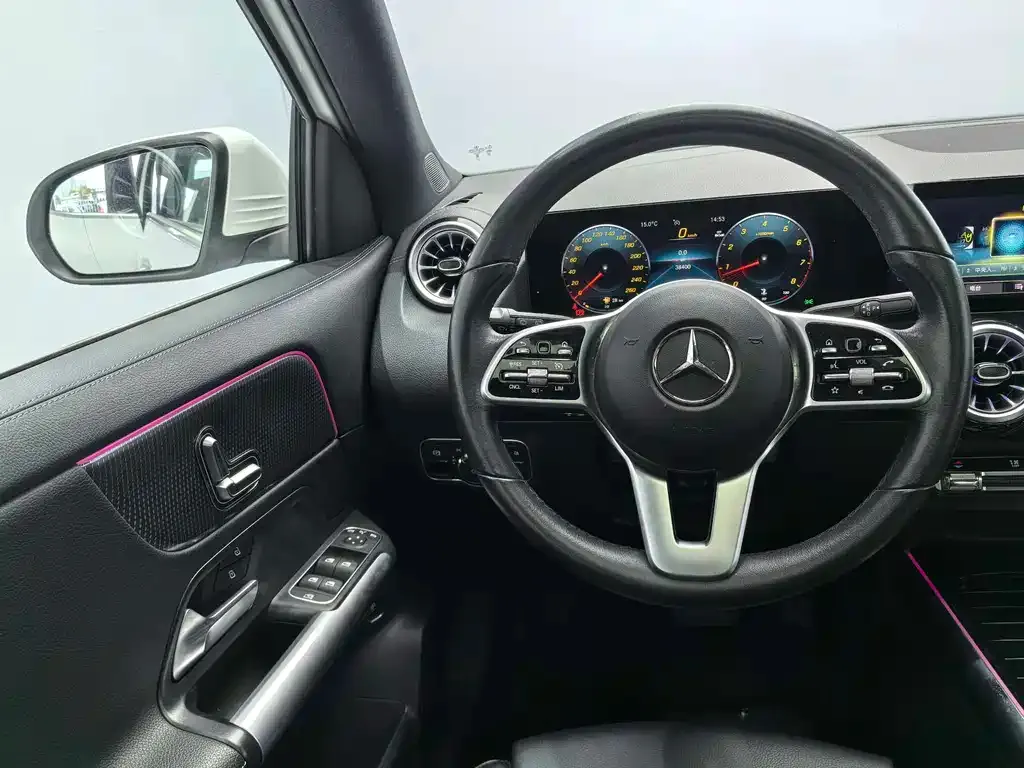 Mercedes-Benz GLA 2023 из CN, фото 3