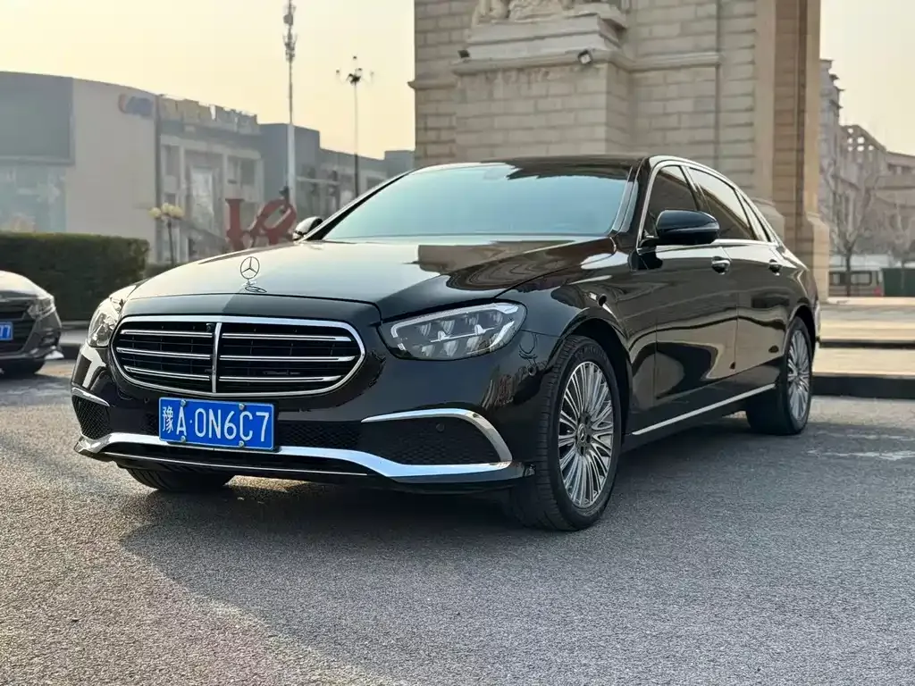 Mercedes-Benz E-Class 2023 из CN, фото 1