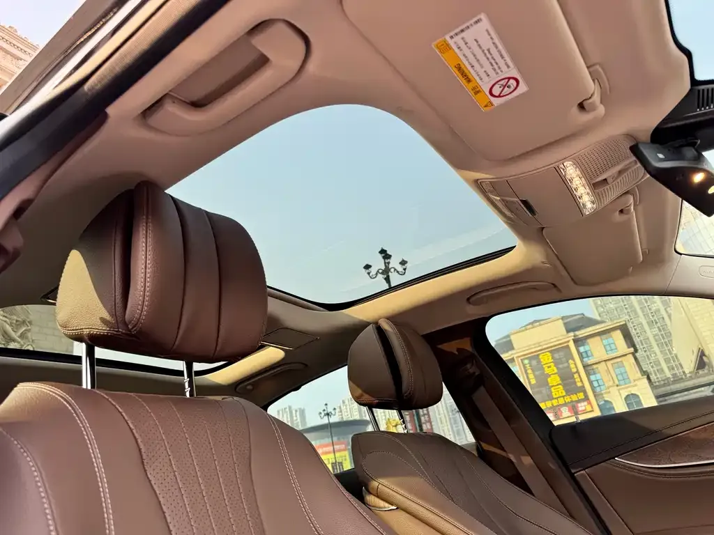Mercedes-Benz E-Class 2023 из CN, фото 10