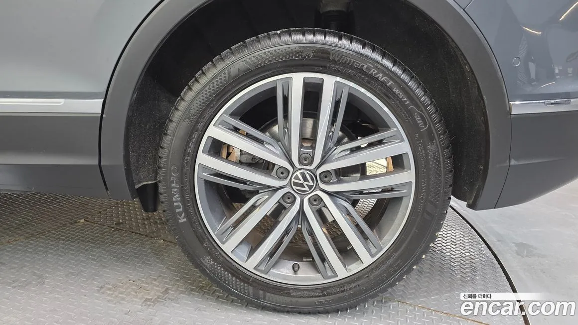 Volkswagen Tiguan 2022 из KR, фото 8