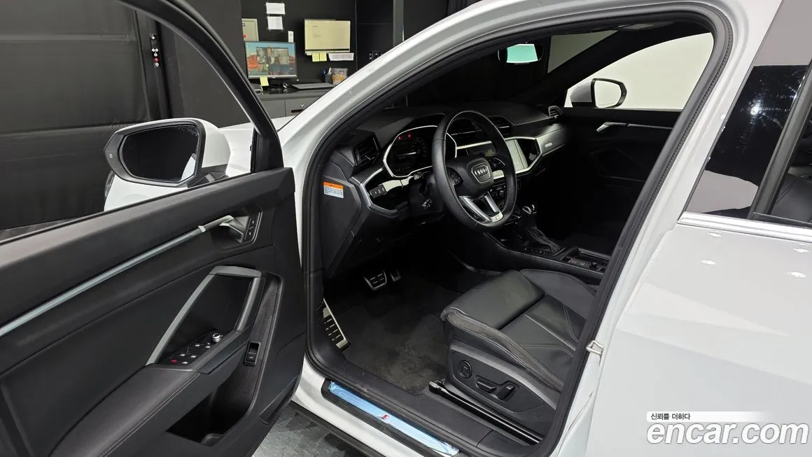 Audi Q3 2022 из KR, фото 5