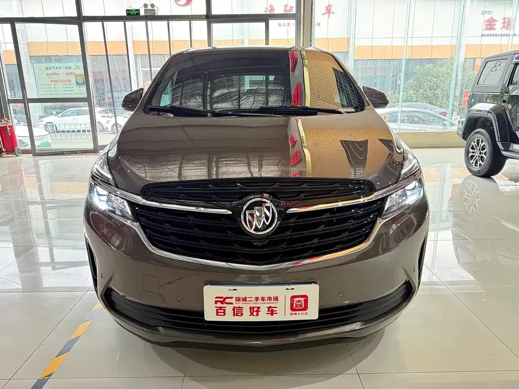 Buick GL8 2022 из CN, фото 10