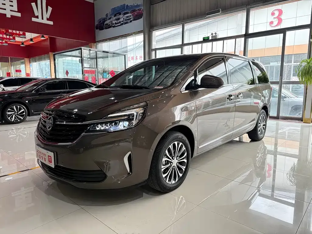 Buick GL8 2022 из CN, фото 2