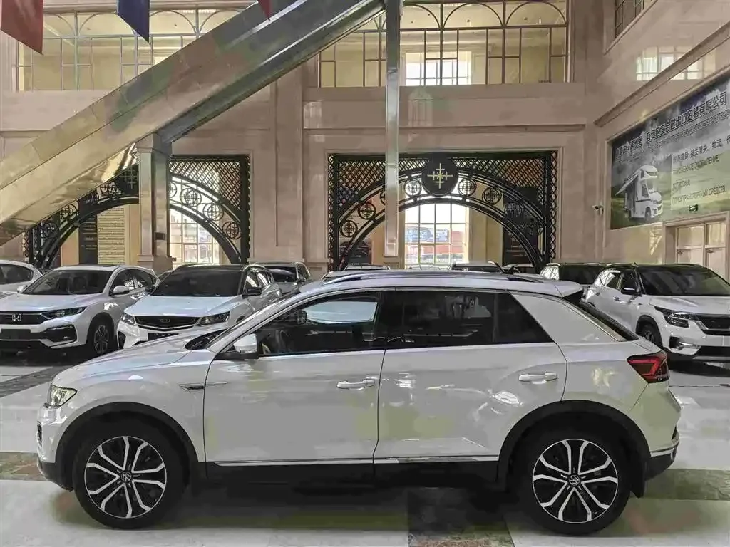 Volkswagen T-Roc 2021 из CN, фото 8