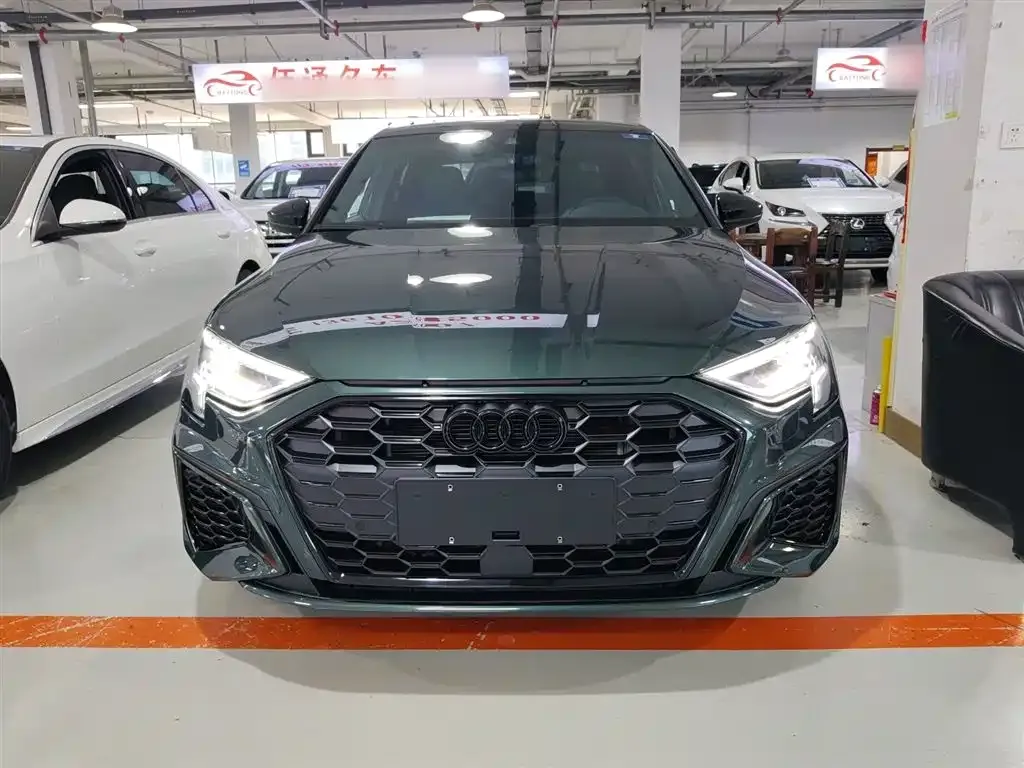 Audi A3 — фото 2