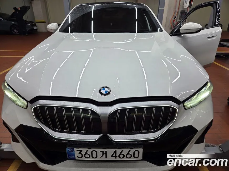 BMW 5-Series 2026 из KR, фото 1