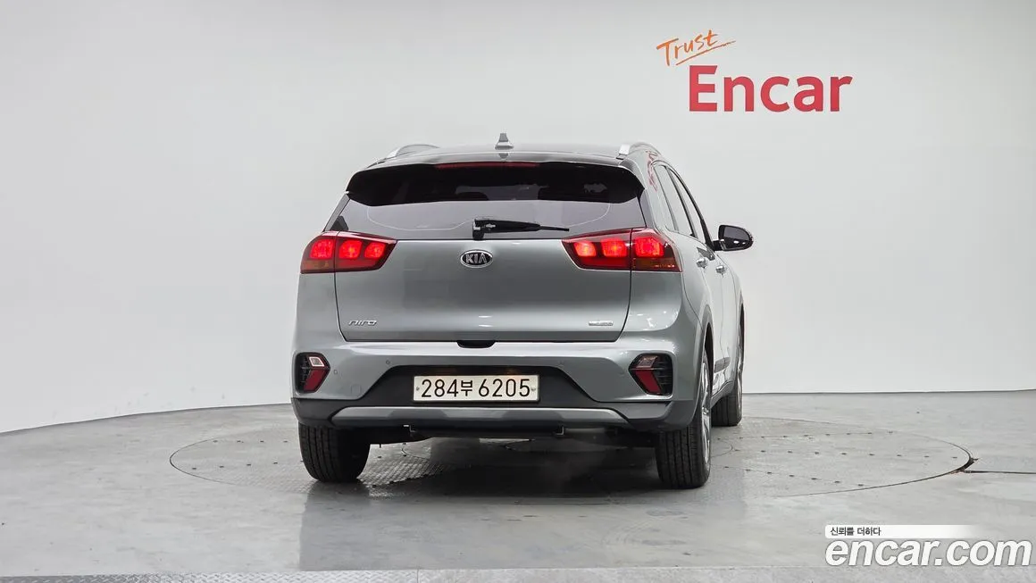 Kia Niro — фото 3