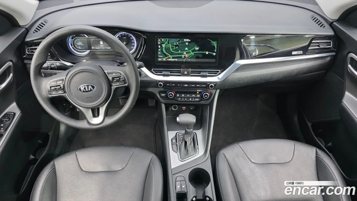 Kia Niro — фото 7