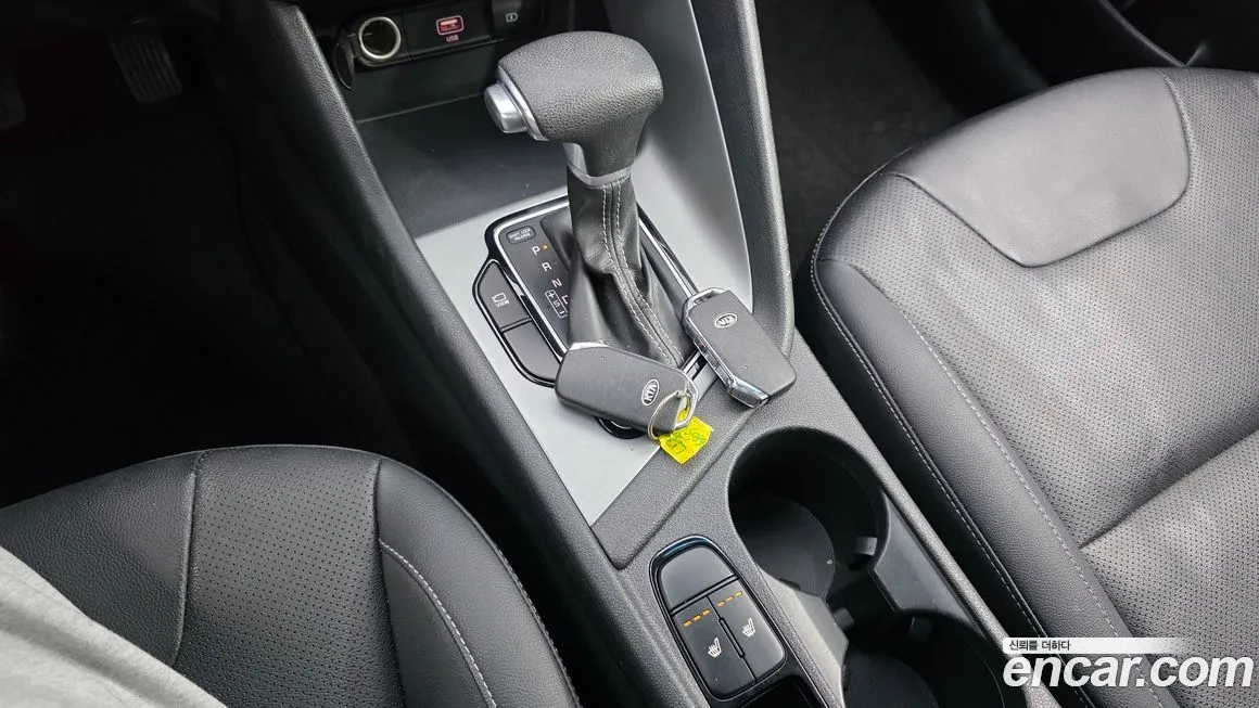 Kia Niro — фото 10
