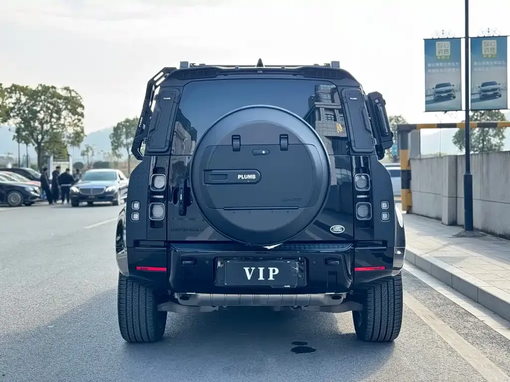 Land Rover Defender 2024 из CN, фото 8