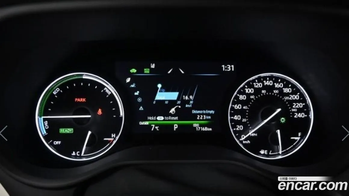 Toyota Sienna 2023 из KR, фото 8