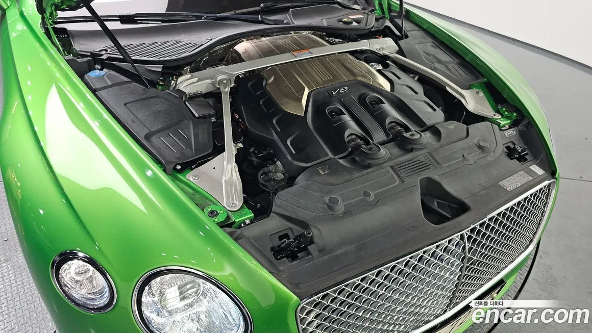 Bentley Continental 2022 из KR, фото 8