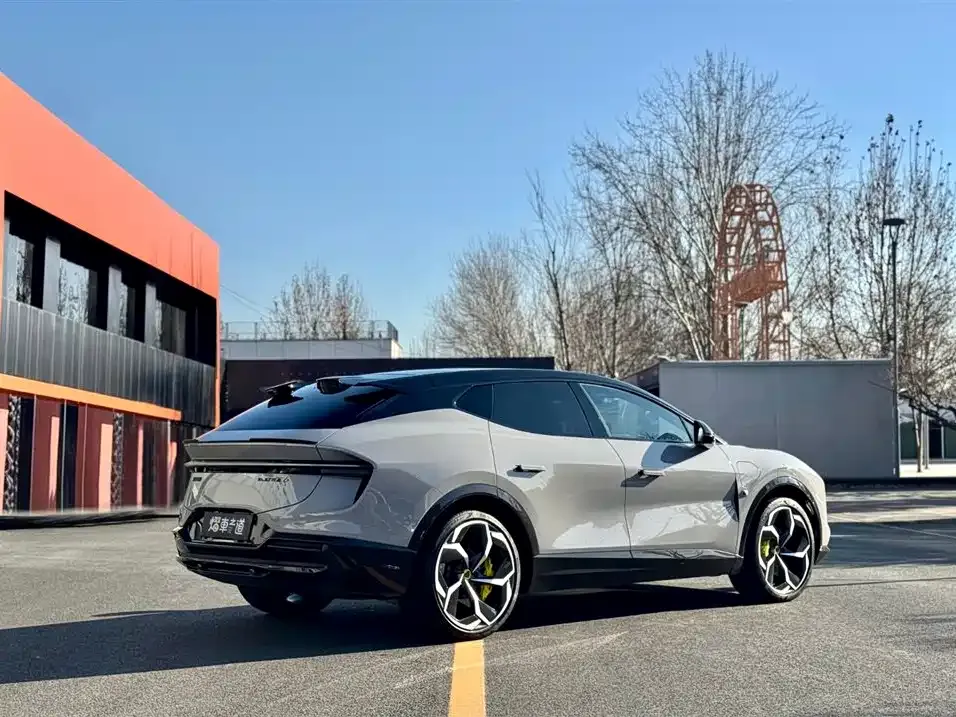 Lotus Eletre 2024 из CN, фото 7