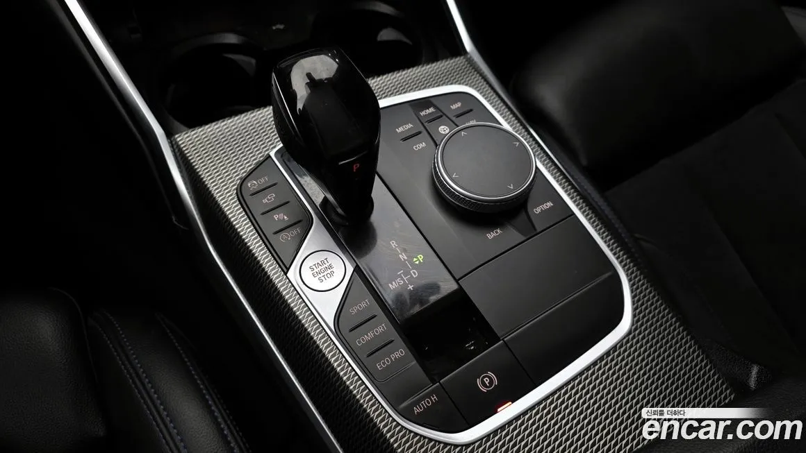 BMW 3-Series 2021 из KR, фото 4