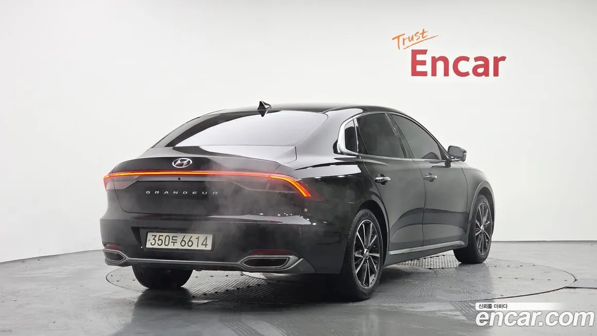 Hyundai Grandeur 2022 из KR, фото 4
