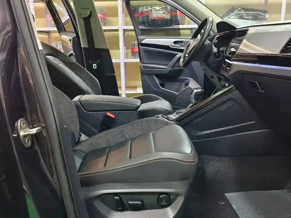 Volkswagen Tayron 2021 из CN, фото 10